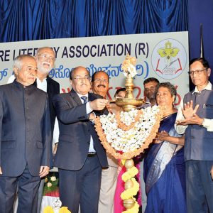 Literature must reach the heart: Dr. Gururaj Karajagi