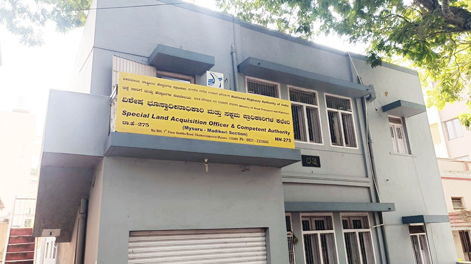 Lokayukta Cops conduct in-house inquiry at NHAI SLAO office