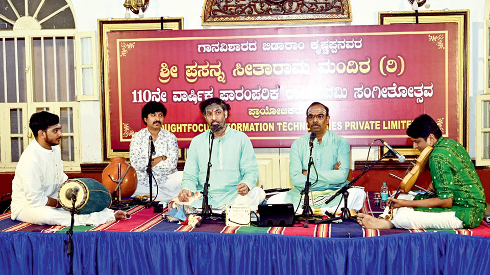 Malladi Brothers perform for Ramanavami Music Fest