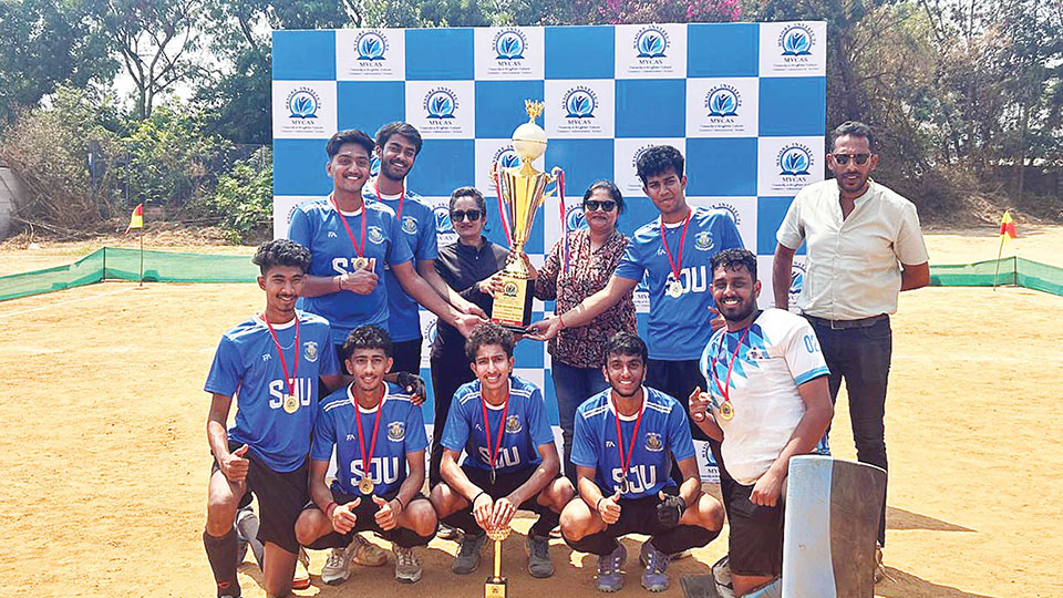 Sachi Ponnamma Memorial Hockey Cup at MYCAS: St. Joseph’s University bags top honours