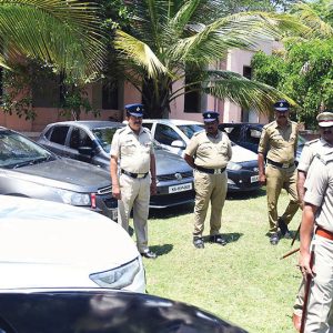 Cheap car sale racket busted