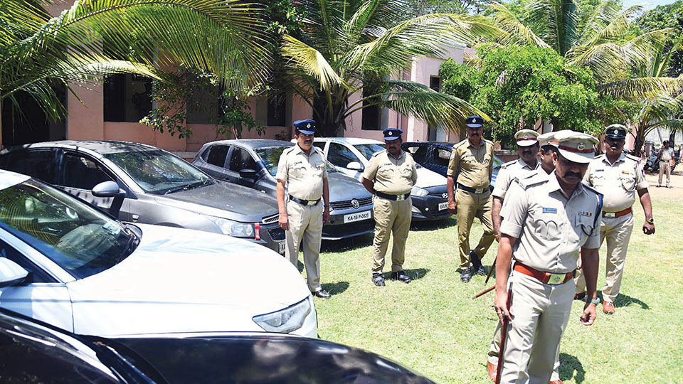 Cheap car sale racket busted