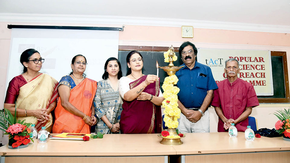 Archaeology multidisciplinary science now: UoM Registrar