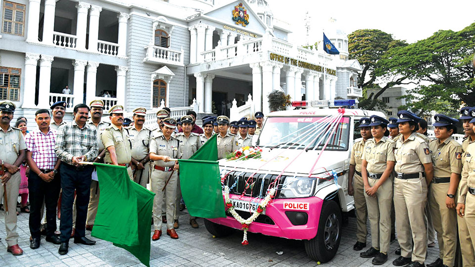 Akka Pade flagged off in city