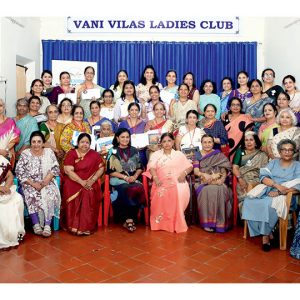38 teams take part in women’s quiz