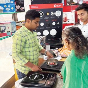LPG short supply heats up demand for induction stoves