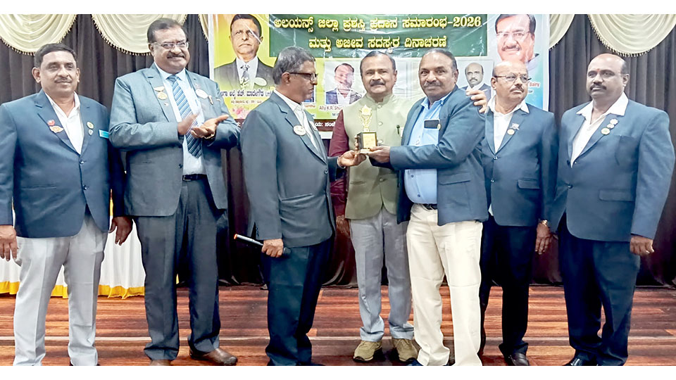 Alliance Club of Mandavyanagar receives Platinum Award