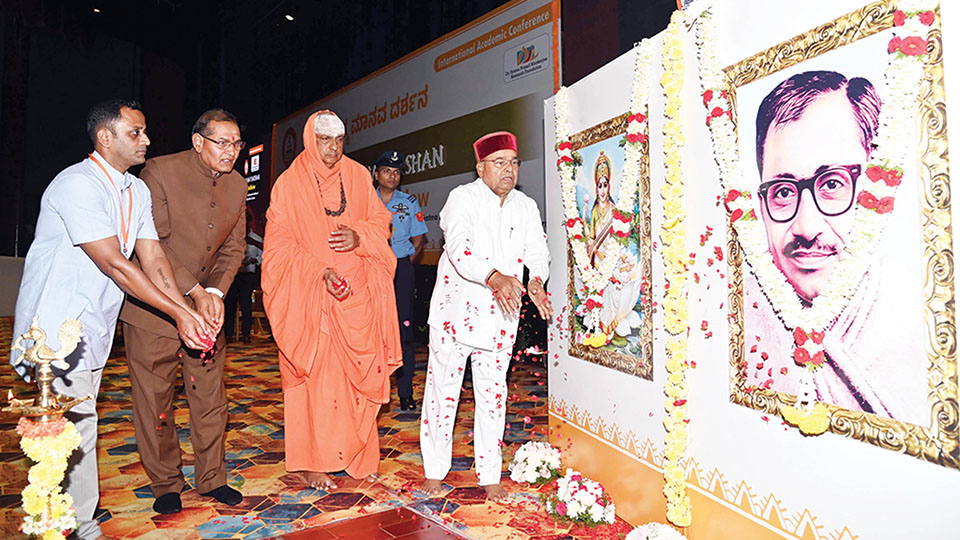 Ekatma Manav Darshan: Guv inaugurates three-day International Academic Meet