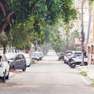 Free parking costing Mysuru its footpaths