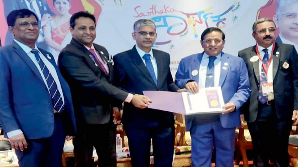 Ln. Dr. M.C. Bhansali bags International Award