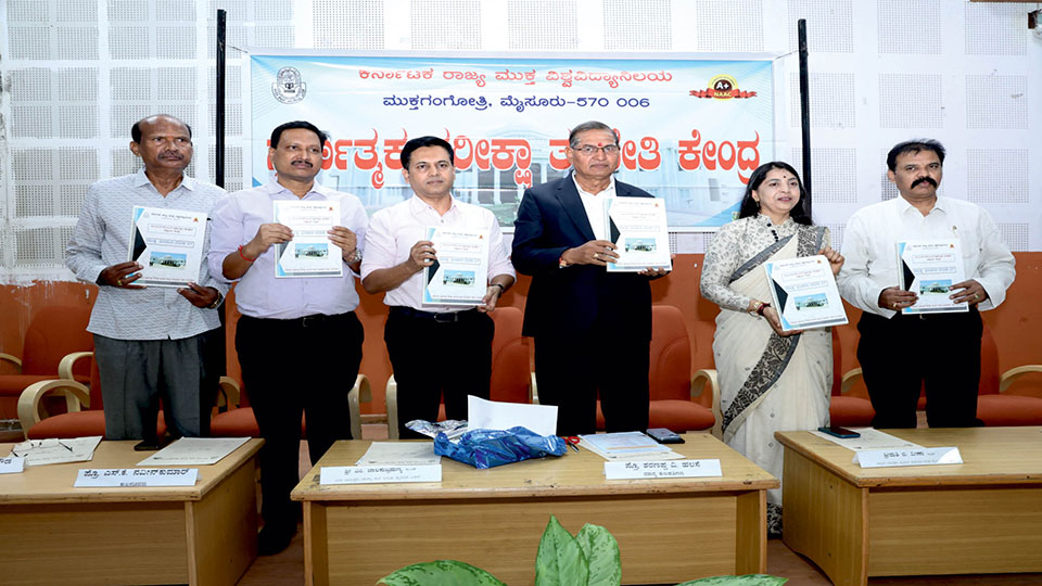 ‘Continuous studies key for success in UPSC, KPSC competitive exams’