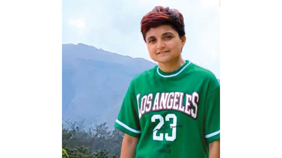 Survived on water, took shelter under a tree