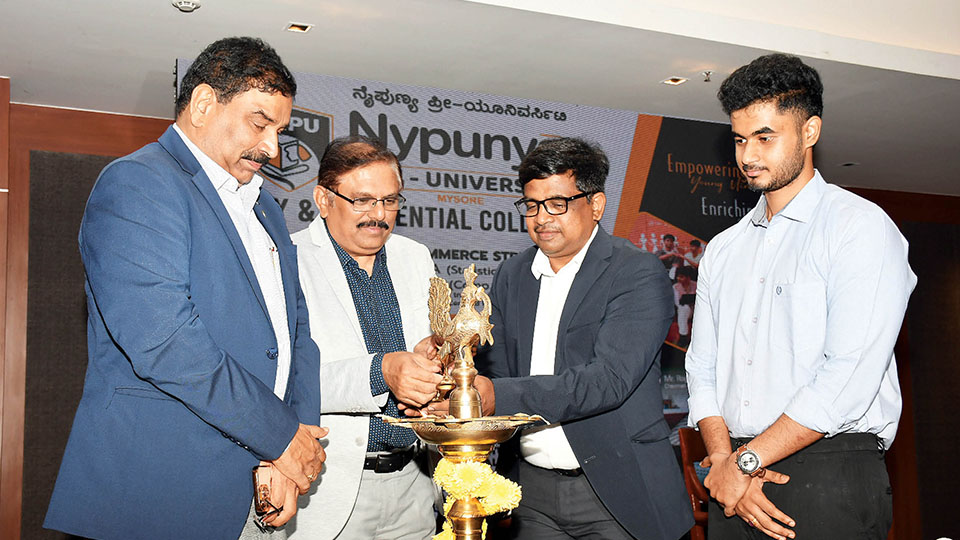 Lack of career clarity can derail life, warns expert