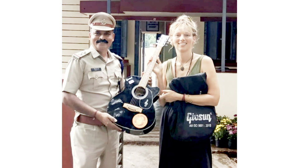 RPF helps Dutch traveller recover her lost guitar