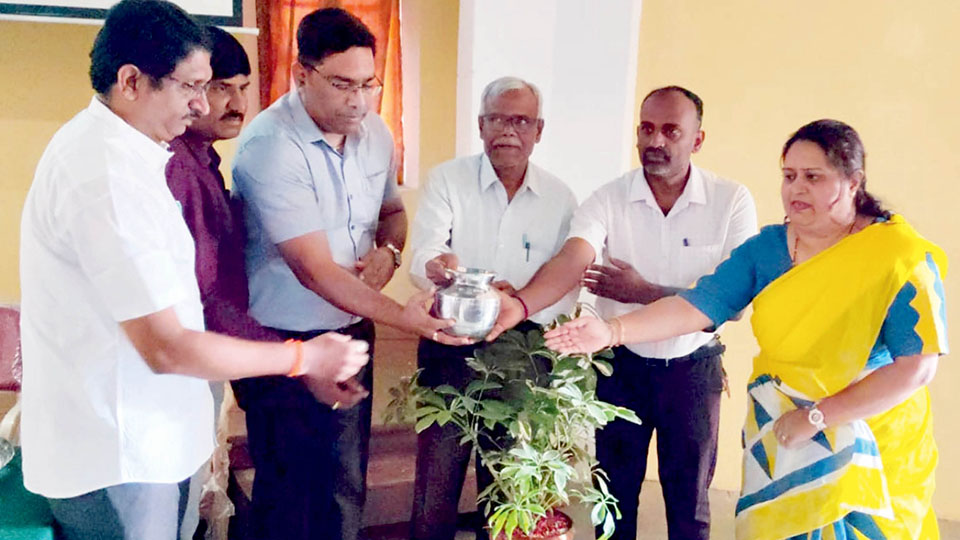 ‘Journalism shapes direction of society’