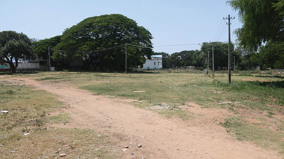 Nanjaraja Bahadur Choultry land to ease parking woes