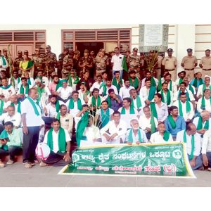 Farmers make vain bid to lay siege to DC’s Office