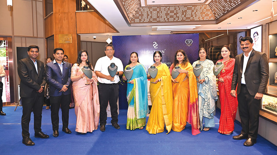 ‘Vishwa Vajra’ Diamond Expo at Sulthan Diamonds & Gold