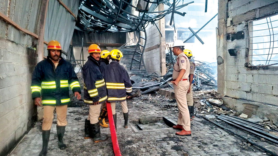 Foam manufacturing unit gutted at Kadakola Industrial Area