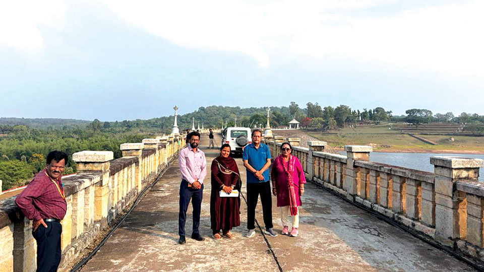 Jharkhand Finance Minister visits Harangi