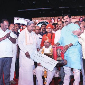 Sri Shivayogi Siddarameshwara Jayanti in city: CM Siddaramaiah presents ‘Kayaka Yogi Siddarameshwara Award’