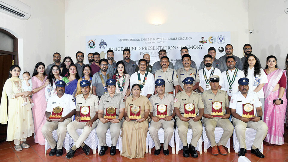 ‘Knights in Khaki’ honoured in city