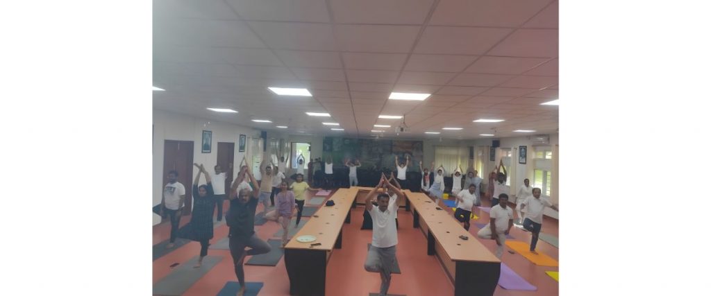 70 CSRTI scientists, officers and staff perform Yoga