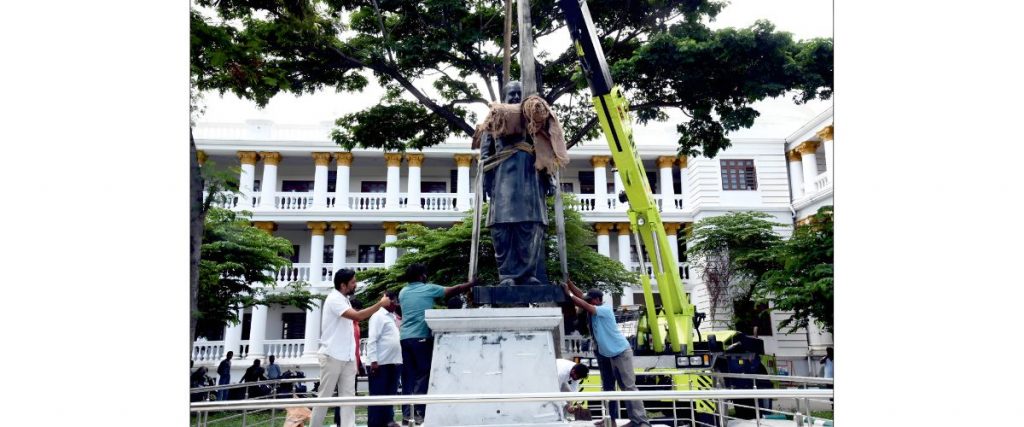 A worthy statue at last 
