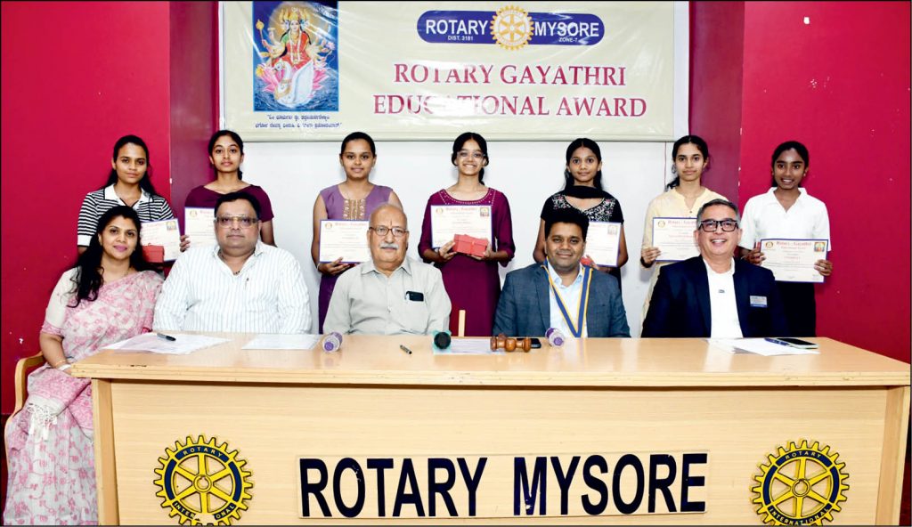 Rotary Gayathri Awards conferred
