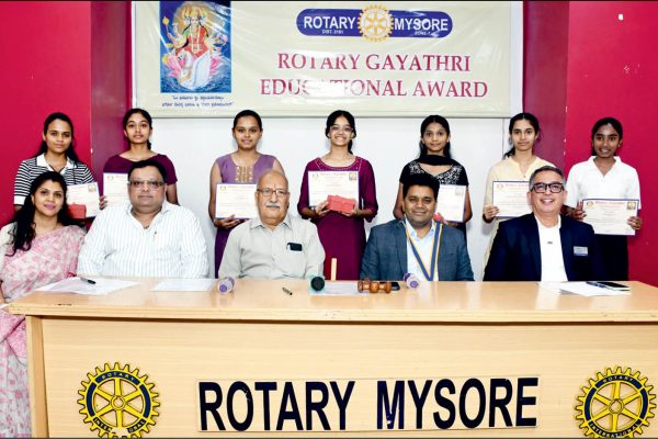 Rotary Gayathri Awards conferred