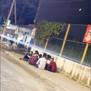Agniveer aspirants spend night on streets