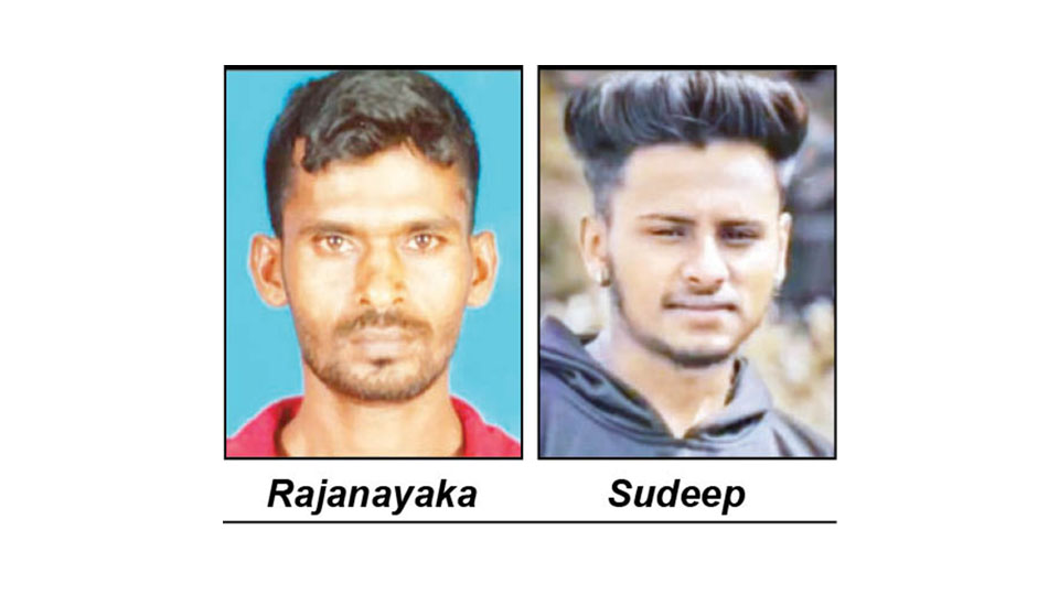 Two tender coconut vendors killed in freak road accident