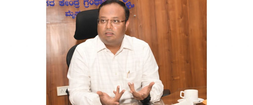 Propose to Govt. for manually issuing documents: RC tells MCC Officers 