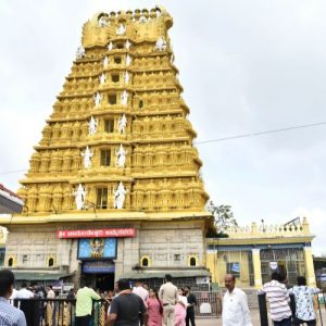 Ashada Friday at Chamundi Hill: Don’t use plastic, devotees appealed
