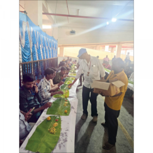 Chamundeshwari Seva Samithi distributes 35,000 laddus
