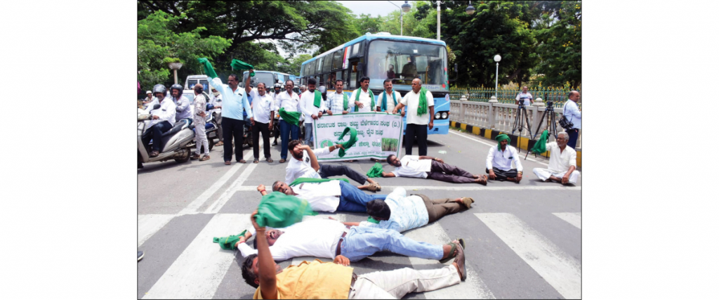 Echo of CWRC order to release Cauvery water to TN: Ryots hit roads