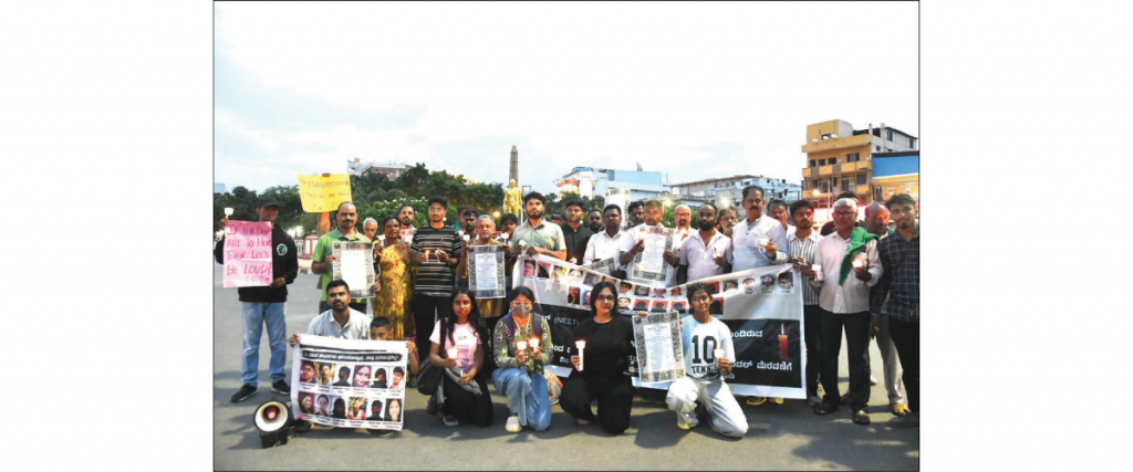 Candlelight homage paid to deceased NEET aspirants