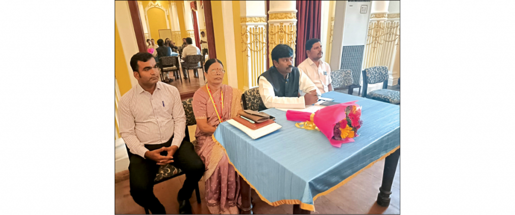 Safai Karmachari Commission member interacts with housekeeping staff