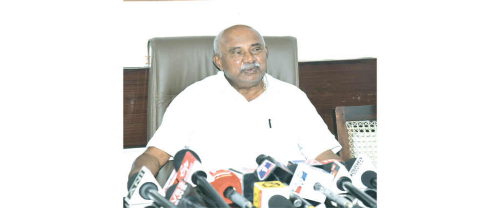 Vishwanath accuses Siddu of thwarting Tanveer Sait’s inclusion in Ministry