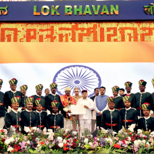 Guv fetes Mysuru Police Band