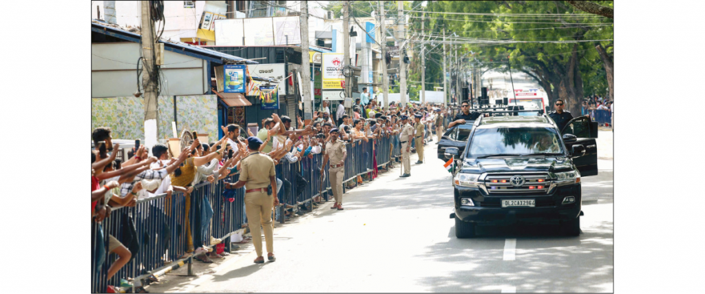 Crowds cheer PM Modi during roadshow
