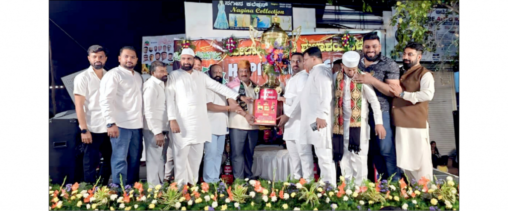 Masjid-e-Aqsa tableau bags first prize