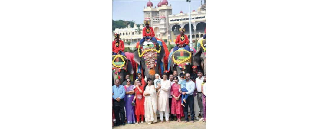 Dasara Gold Cards to carry Seat Nos: DC