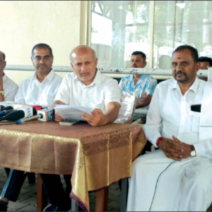 S.R. Mahesh advises T. Narasipur Inspector to mend ways