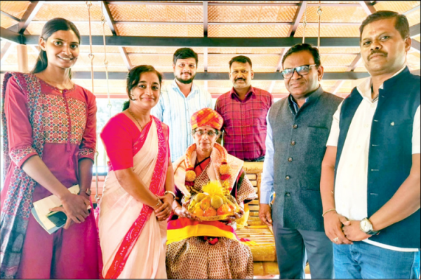 Vaidehi to open Dasara Poets’ Meet
