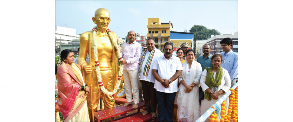 City pays tribute to Mahatma