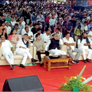 CM attends Dasara Urdu Mushaira