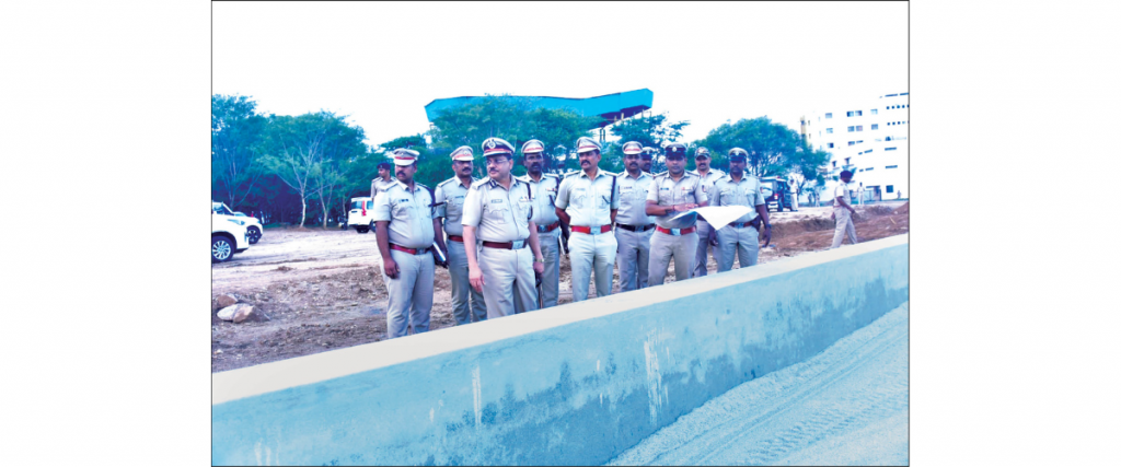 DG&IGP reviews Dasara security