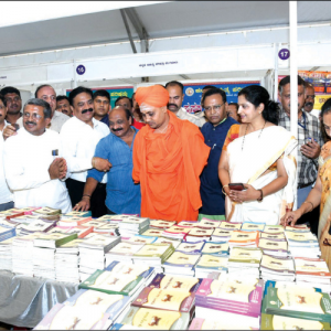 Dasara guest spends an hour at Book Fair