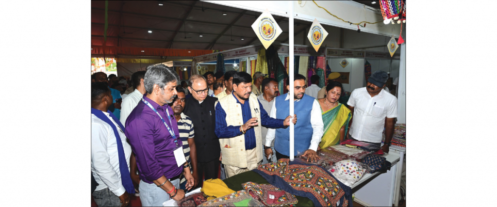 Union Minister opens ‘Shilpa Samagama Mela’